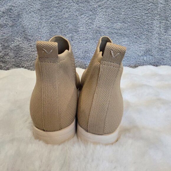 Vivaia Women's Ryan Chelsea Boot Size 41.5 Nude Peach Square Toe Pre Owned GREAT - Picture 4 of 10